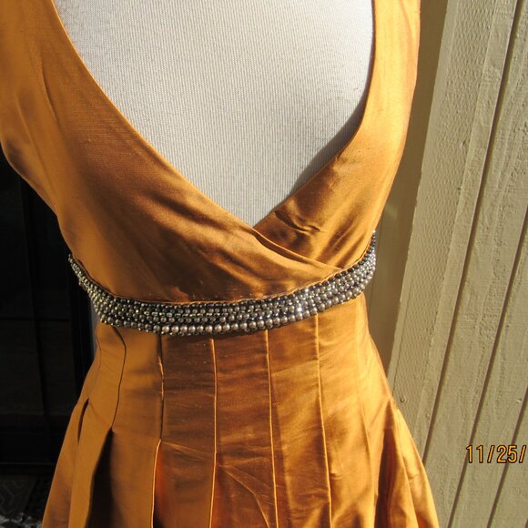 #489  NEW WOMAN'S GOLDEN SILK FORMAL DRESS BY MONSOON  (SIZE 14) - Picture 3 of 5